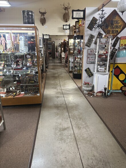 More Photos Of 2991 N Williamston Rd, Williamston Freestanding For Sale