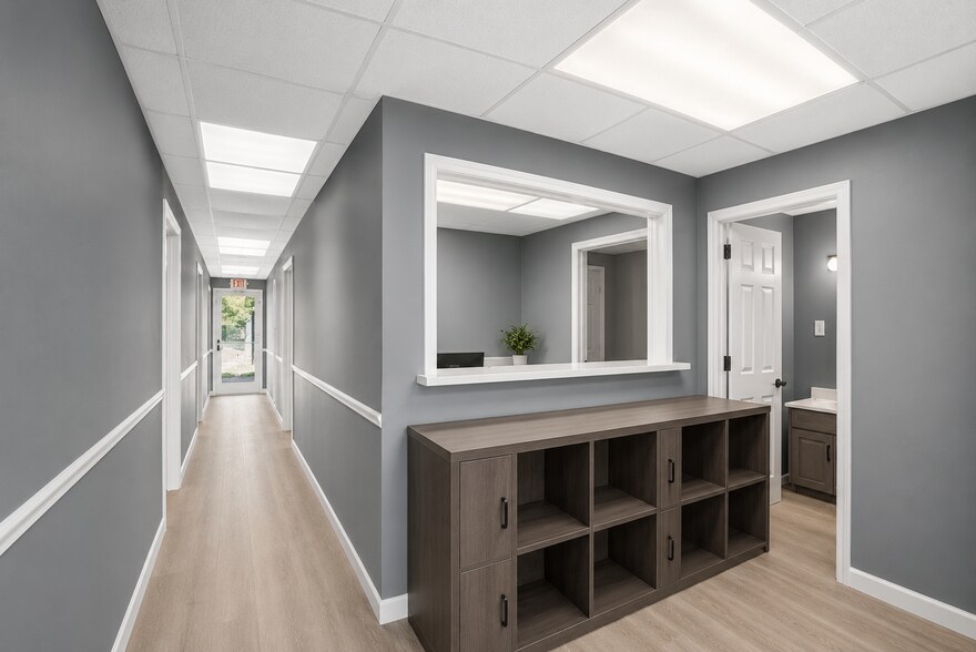 More Photos Of 8202 Maxwell Cir, Spartanburg Manufacturing For Sale