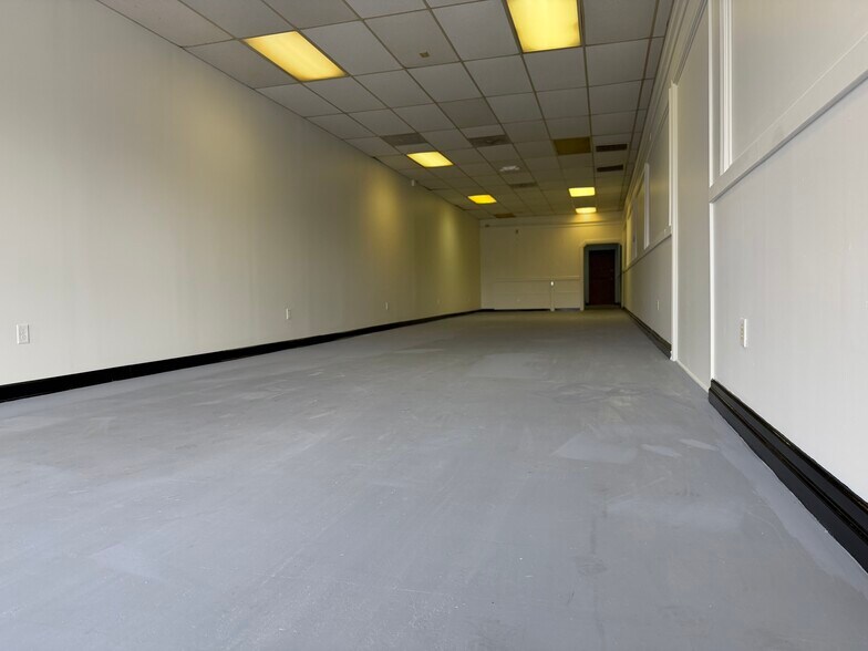 Primary Photo Of 402 Patton Ave, Monroe Storefront For Lease