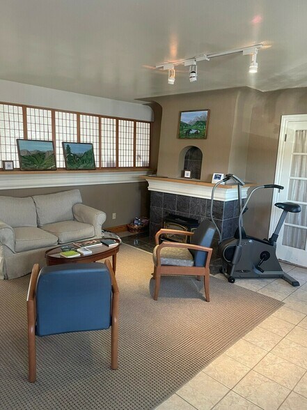 More Photos Of 1365 Kipling St, Lakewood Medical For Sale