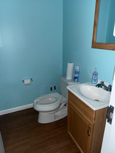 More Photos Of 351 Fort Salonga Rd, Northport Healthcare For Sale