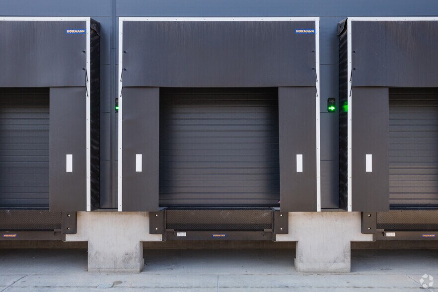 3334 Rennie Dr, Dartford, KEN DA1 5GA Industrial For Lease