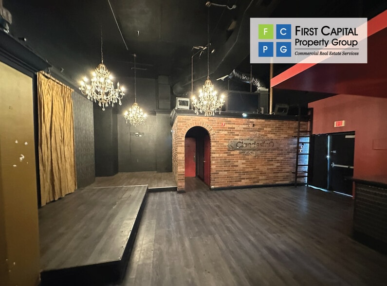 More Photos Of 41 W Church St, Orlando Bar For Lease