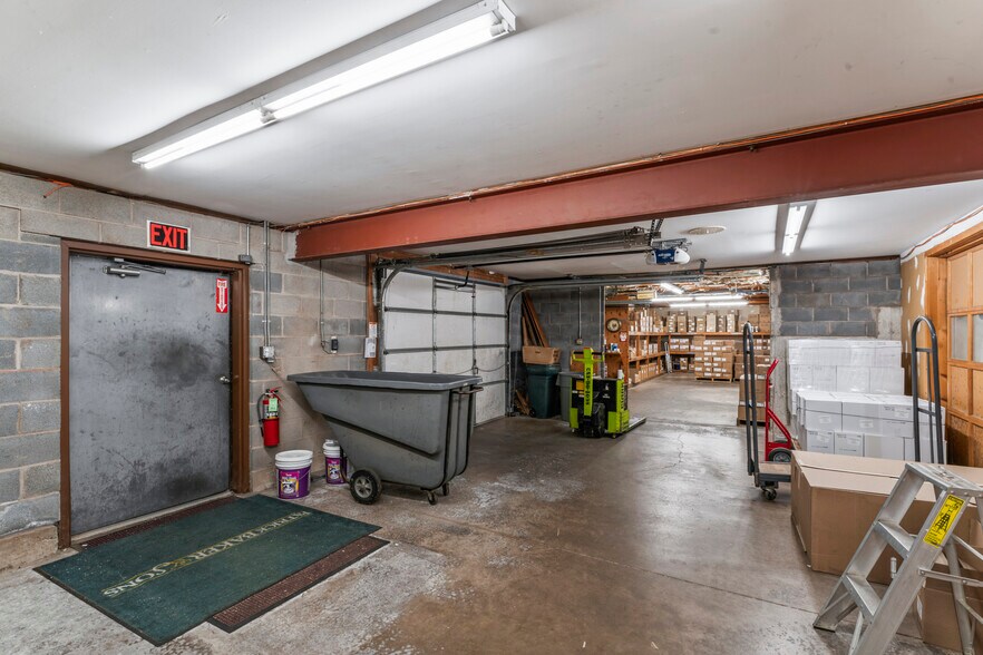 More Photos Of 1650 West St, Southington Storefront Retail Office For Sale