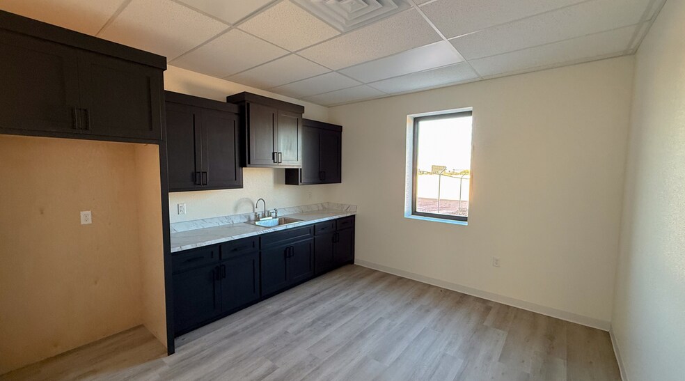 More Photos Of 4020 County 48 Rd, Midland Warehouse For Lease