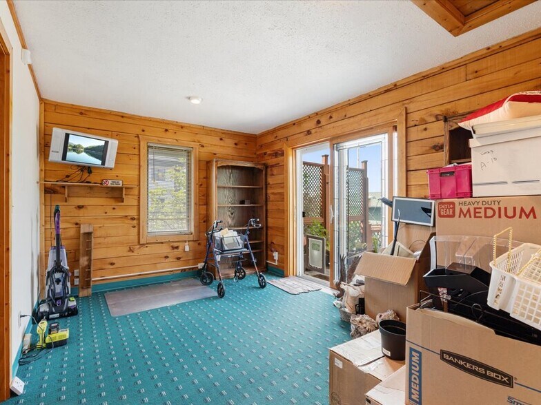 More Photos Of 1435 Anne St NW, Bemidji Office For Sale