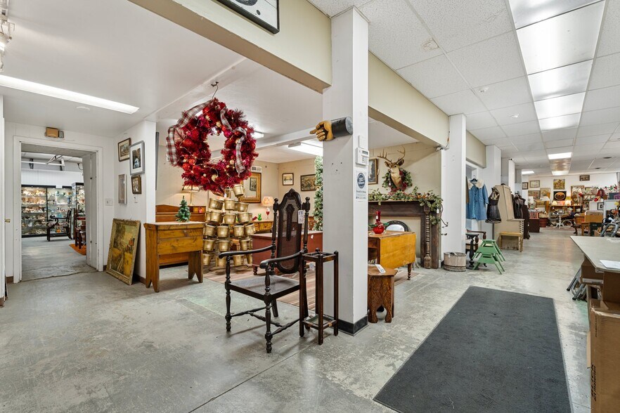 More Photos Of 227 Cherry St, Ithaca Manufacturing For Sale