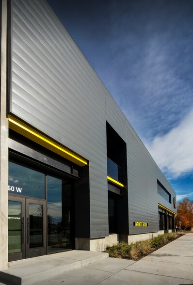 More Photos Of 160 W 900 S, Salt Lake City Office For Sale
