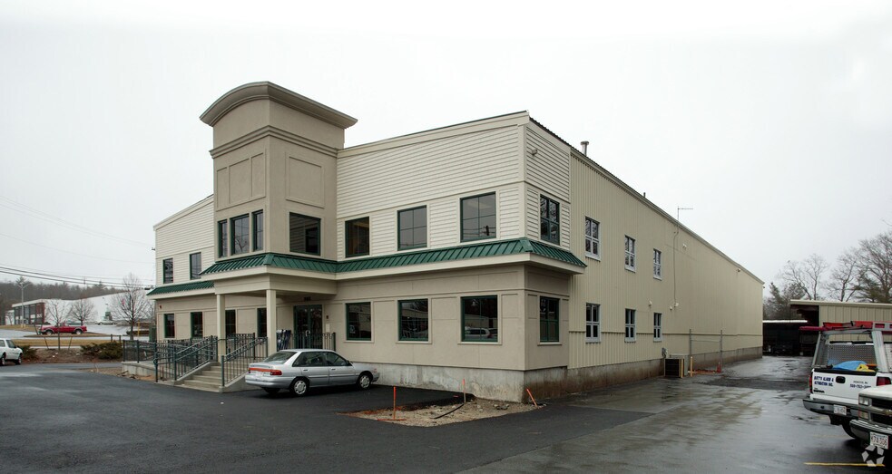 Primary Photo Of 365 Faunce Corner Rd, Dartmouth Light Manufacturing For Lease