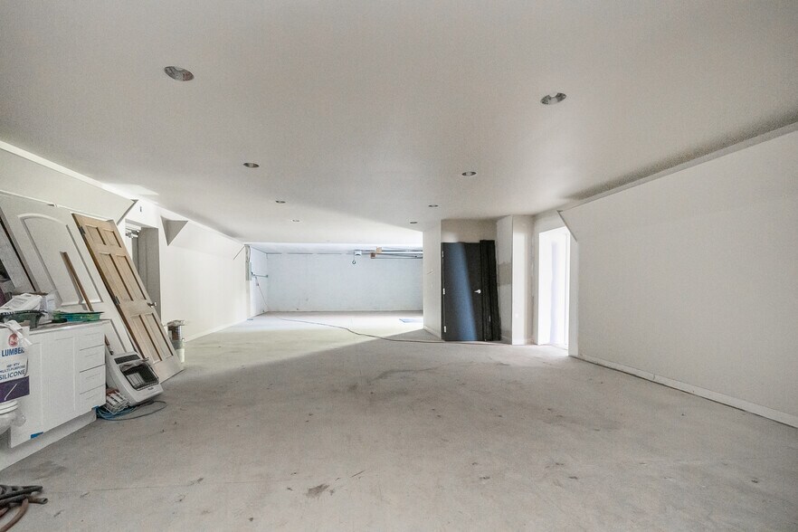 More Photos Of 206 N Sgt Stanley Hoffman Blvd, Lehighton Office Residential For Lease