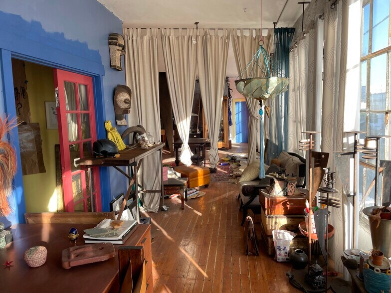 More Photos Of 300 Broadway, Oakland Office Residential For Lease