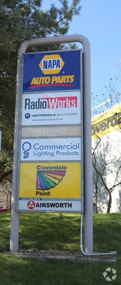 More Photos Of 555 Ardersier Rd, Victoria Warehouse For Lease