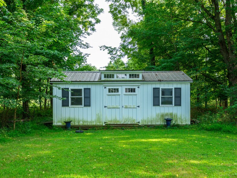 More Photos Of 58522 Farrand Rd, Colon Hospitality For Sale