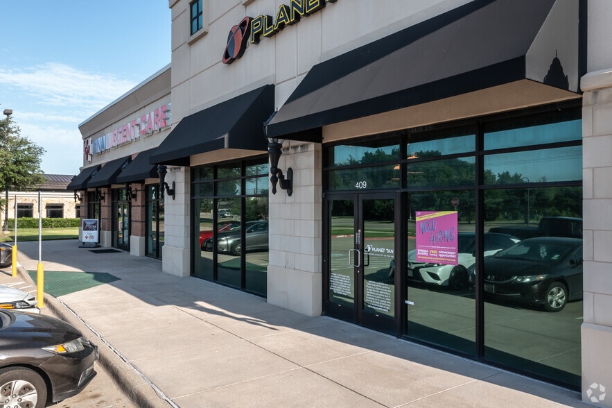 More Photos Of 205 E FM 544 Hwy, Murphy Unknown For Lease