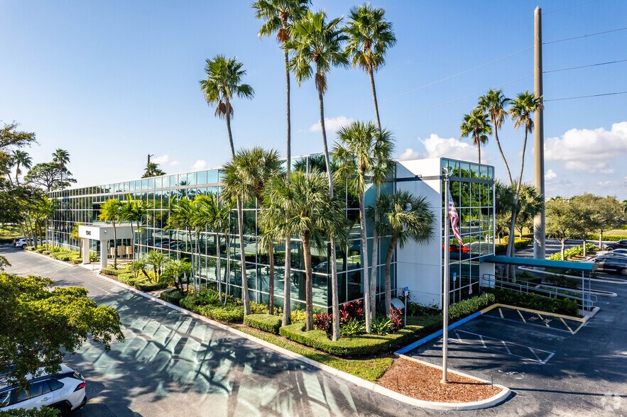 Primary Photo Of 1501 Corporate Dr, Boynton Beach Coworking Space
