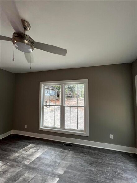 More Photos Of 1327 Park St, Bowling Green Apartments For Sale
