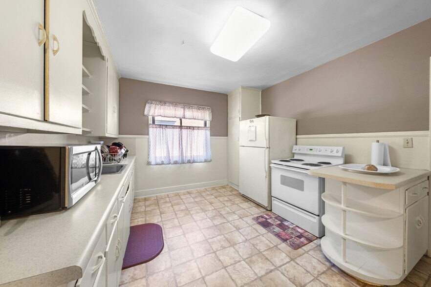 More Photos Of 107 Hilton Ave, Durham Apartments For Sale