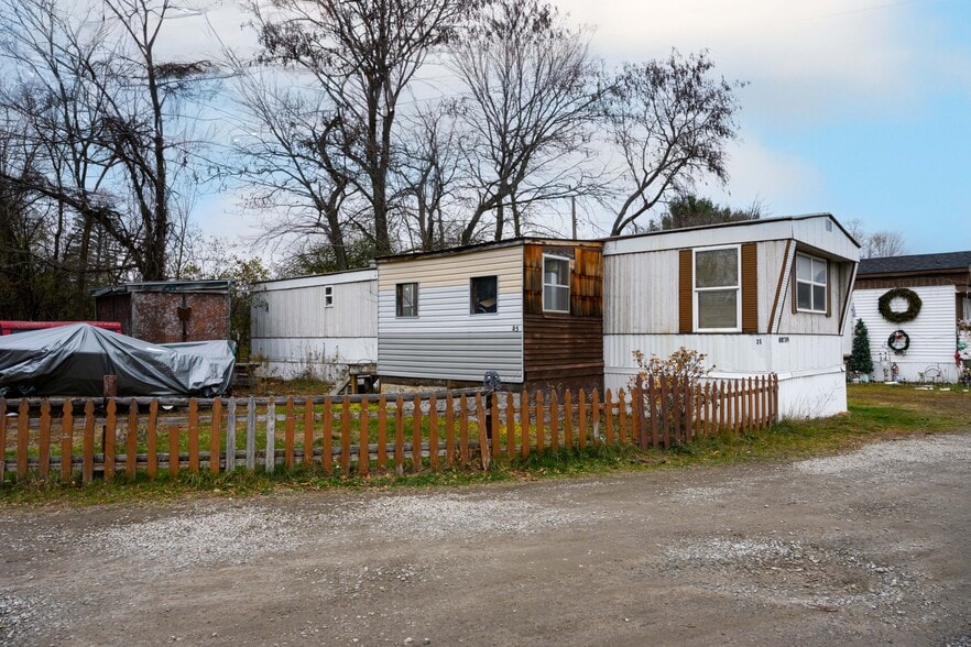 More Photos Of Keeseville NY 12944, Keeseville Manufactured Housing Mobile Home Park For Sale
