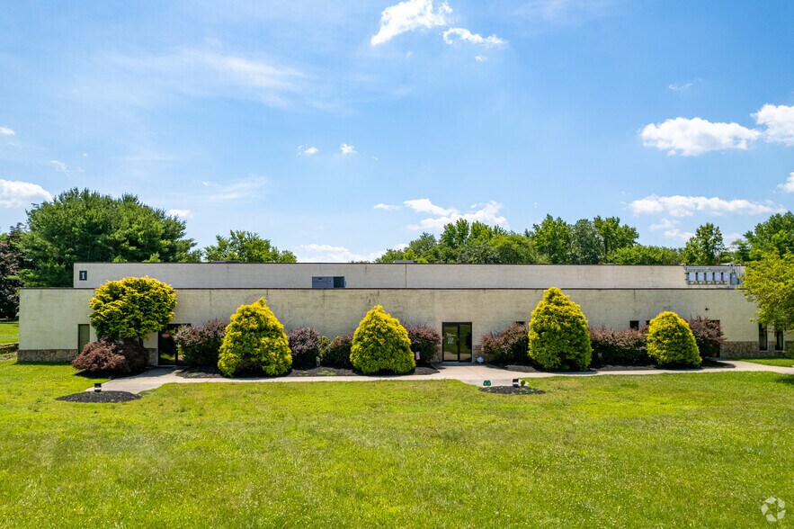 More Photos Of 1 Linda Ln, Vincentown Light Distribution For Lease
