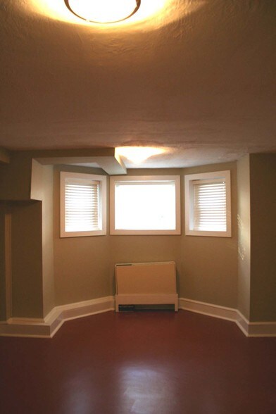 More Photos Of 1514-1518 P St NW, Washington Office For Sale