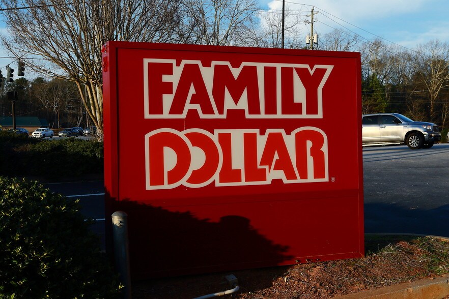 More Photos Of 1800 Panola Rd, Lithonia Freestanding For Sale