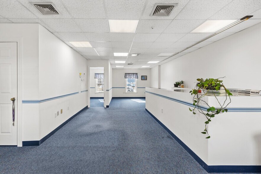More Photos Of 80 Washington St, Norwell Office For Sale