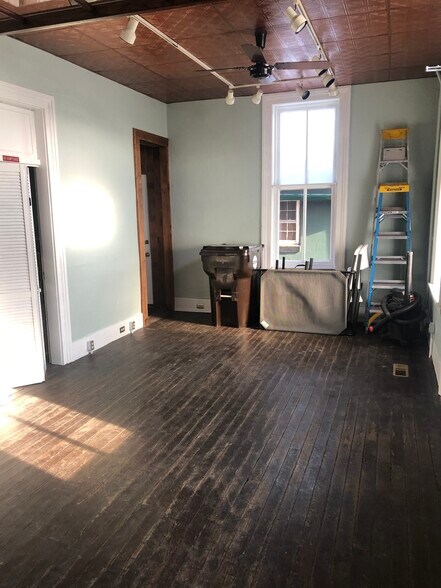 More Photos Of 233 5th St, Lacon Storefront Retail Residential For Sale