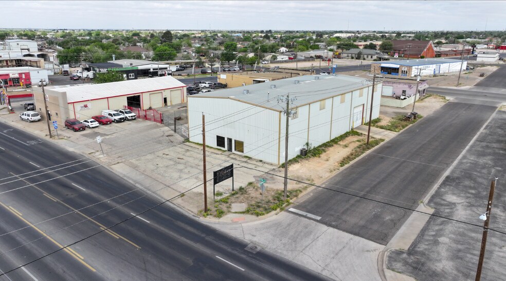 More Photos Of 1900 W 2nd St, Odessa Industrial For Lease
