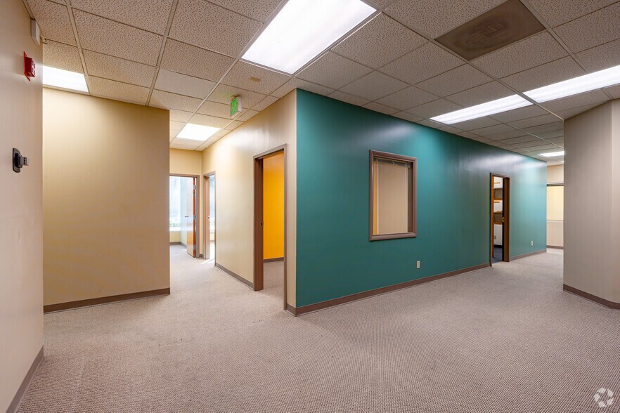 More Photos Of 3630 Sinton Rd, Colorado Springs Office For Lease