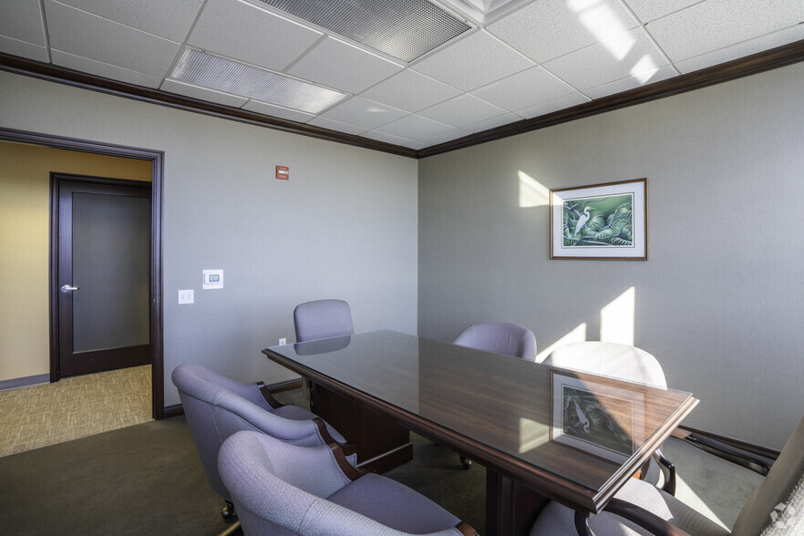 More Photos Of 2455 E Sunrise Blvd, Fort Lauderdale Loft Creative Space For Sale