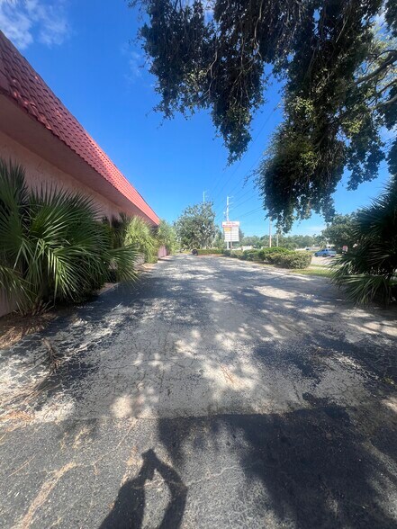 More Photos Of 6449 38th Ave, Saint Petersburg Medical For Lease