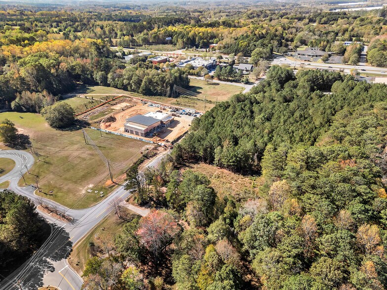 More Photos Of 5575 Milam Rd, Fairburn Medical For Lease