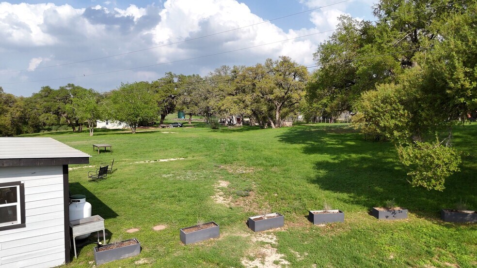 More Photos Of 7250 Fm 306, New Braunfels Freestanding For Sale
