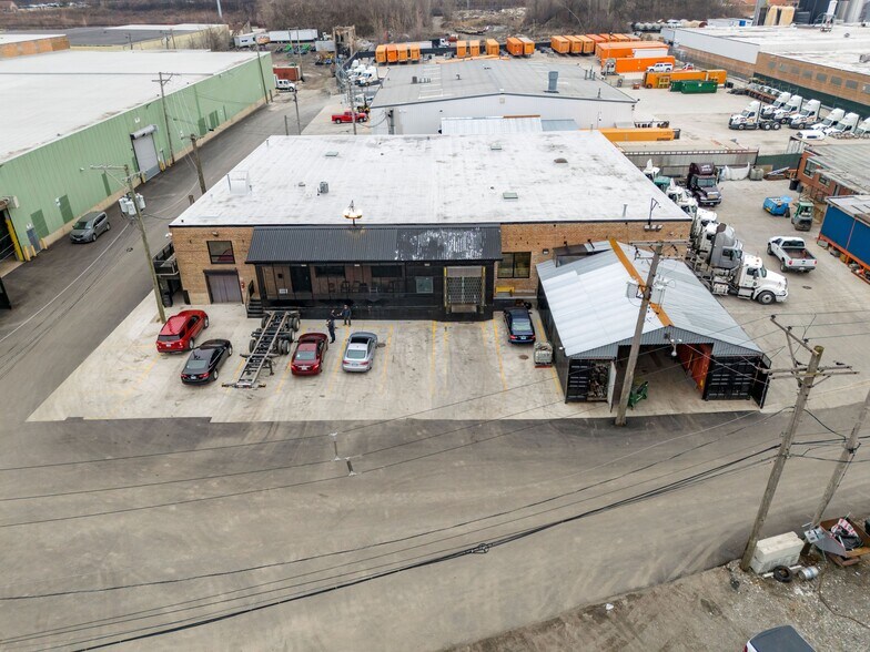 Primary Photo Of 3104 S Homan Ave, Chicago Warehouse For Lease