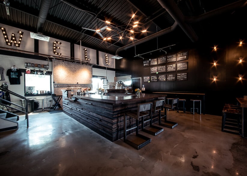 More Photos Of 880 N East St, Frederick Specialty For Lease