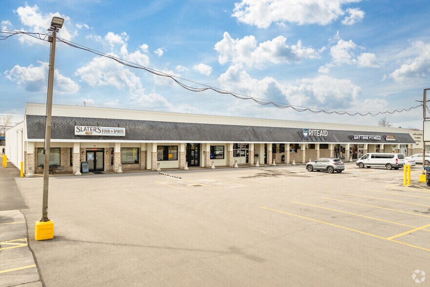 More Photos Of 1608-1634 E Perry St, Port Clinton Freestanding For Lease