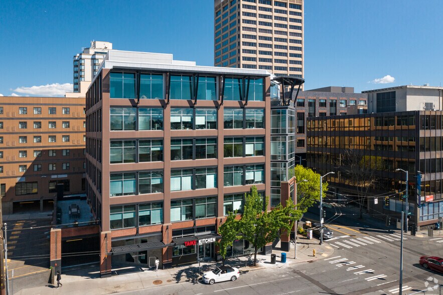 More Photos Of 1100 NE 45th St, Seattle Office Residential For Lease