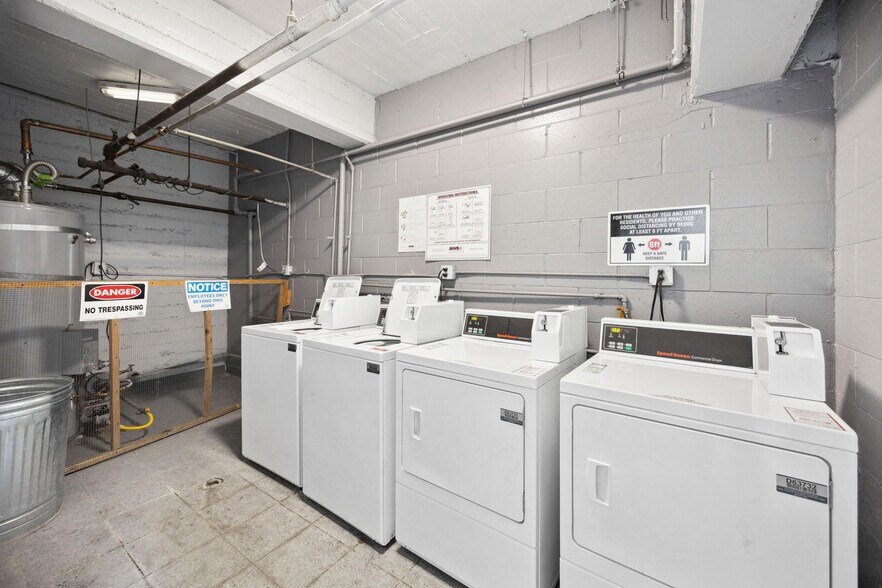 More Photos Of 5947 Carlton Way, Los Angeles Apartments For Sale