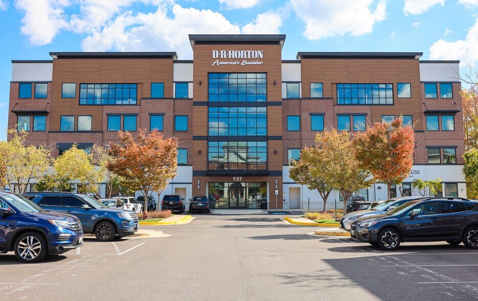 More Photos Of 137 Mitchells Chance, Edgewater Medical For Lease