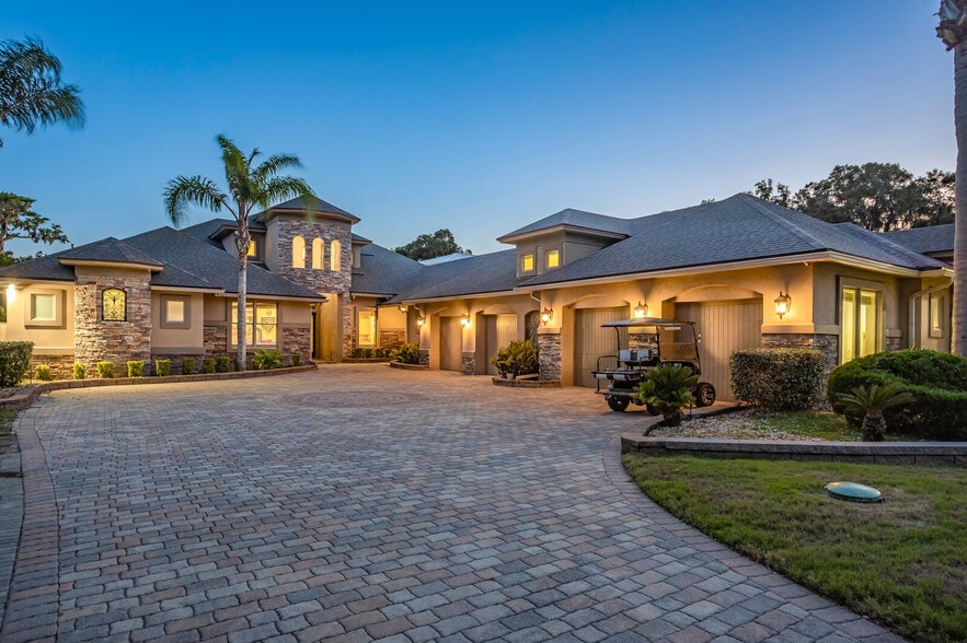 Primary Photo Of 4710 STATE ROAD 13 N, St Johns Specialty For Sale