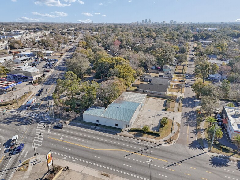 More Photos Of 711 Cassat Ave, Jacksonville Service For Sale