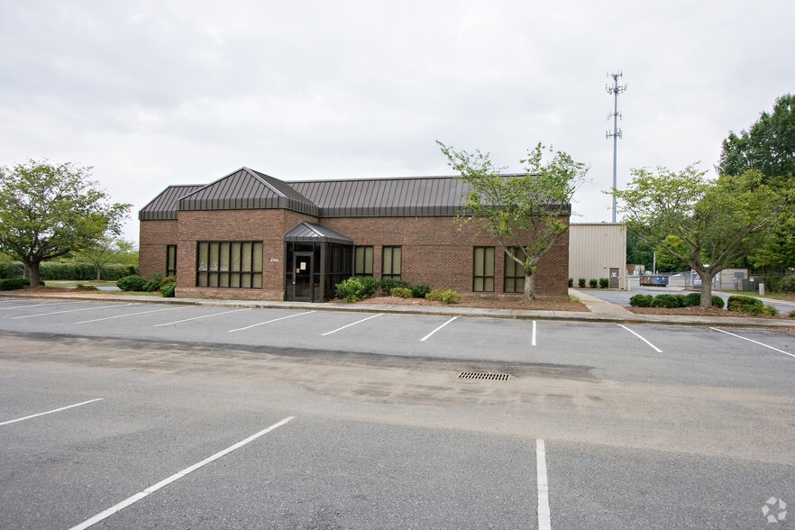 More Photos Of 6920 E Marshville Blvd, Marshville Radio TVTransmission Facilities For Sale