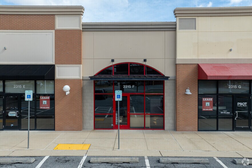 More Photos Of Hanover Pike @ Eagle Ridge Court, Hampstead Unknown For Lease