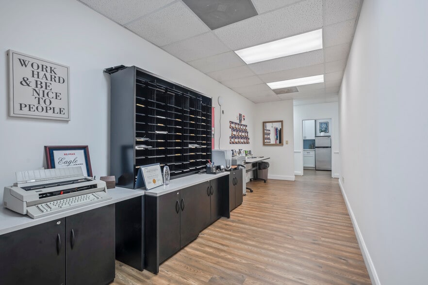 More Photos Of 2275 Highway 33, Hamilton Square Medical For Sale