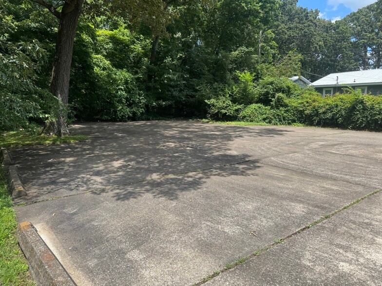 More Photos Of 1634 Main St, Murray Religious Facility For Sale