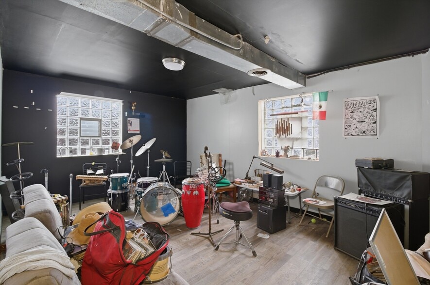 More Photos Of 2620 S Central Park Ave, Chicago General Retail For Sale