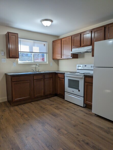 More Photos Of 1700 Paul Ct, Pittsburgh Apartments For Sale