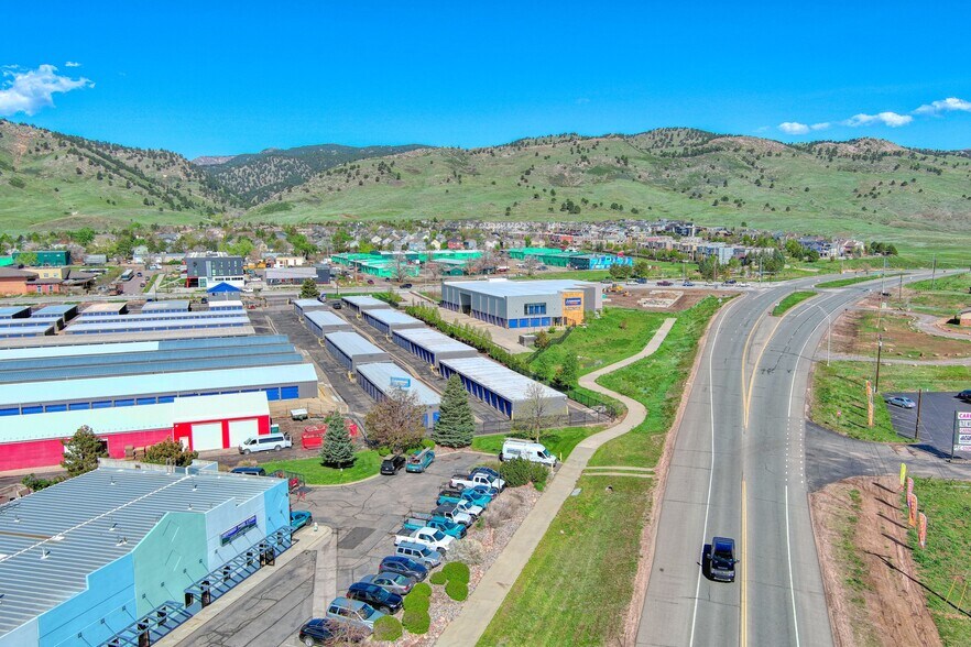 More Photos Of 1501 Lee Hill Dr, Boulder Showroom For Lease