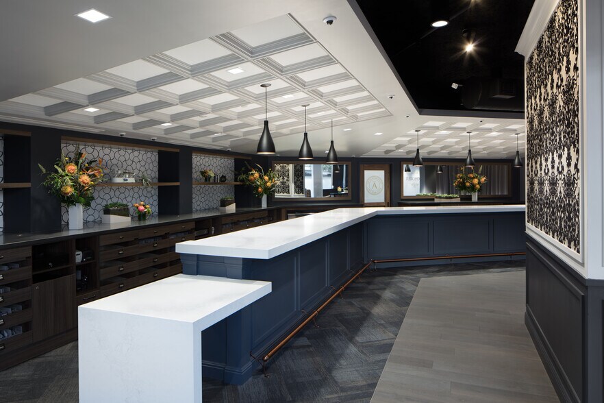 More Photos Of 2027-2029 Market St, San Francisco Apartments For Sale