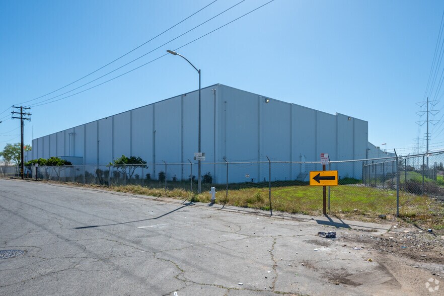 More Photos Of 3100 52nd Ave, Sacramento Refrigeration Cold Storage For Sale
